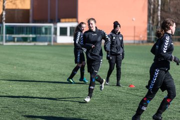 Bild 34 - B-Juniorinnen Halbfinale SVHU - Holstein Kiel : Ergebnis: 3:0